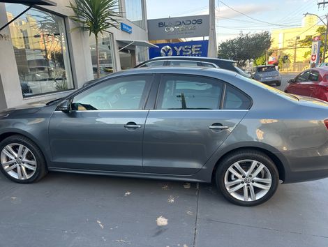 VolksWagen JETTA Highline 2.0 TSI 16V 4p Tiptronic