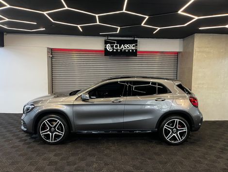 Mercedes GLA 250 Sport 2.0 TB 16V 4x2  211cv Aut.
