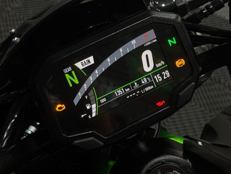 KAWASAKI Z 900
