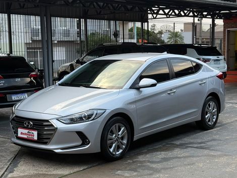 Hyundai Elantra 2.0 16V Flex Aut.
