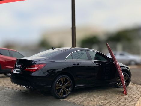 Mercedes CLA-200 1.6 TB 16V Flex Aut.