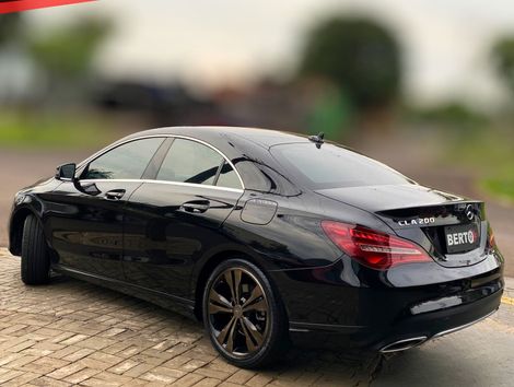 Mercedes CLA-200 1.6 TB 16V Flex Aut.