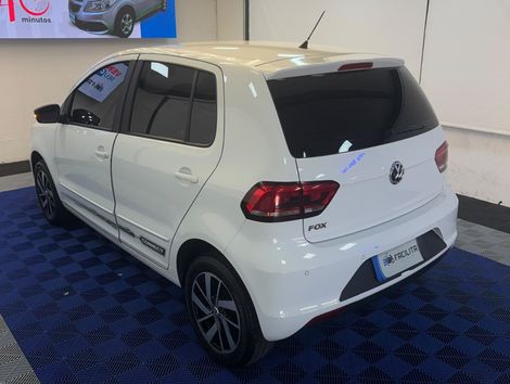 VolksWagen Fox Connect 1.6 Flex 8V 5p