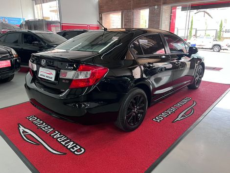 Honda Civic Sedan LXR 2.0 Flexone 16V Aut. 4p