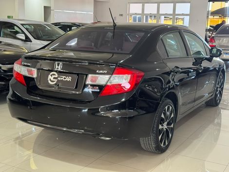 Honda Civic Sedan LXR 2.0 Flexone 16V Aut. 4p
