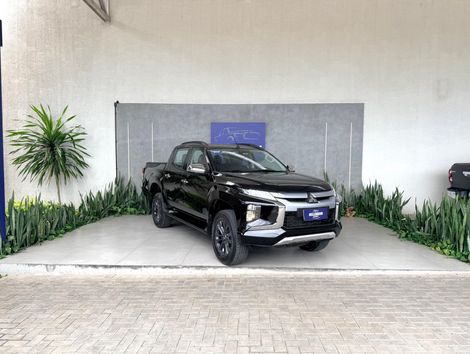 Mitsubishi L200 Triton Sport HPE 2.4 CD Diesel Aut.