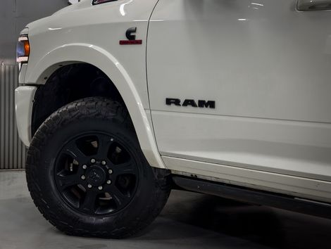 RAM 3500 LARAM.6.7 NIGHT ED.TB CD 4X4 Die. 