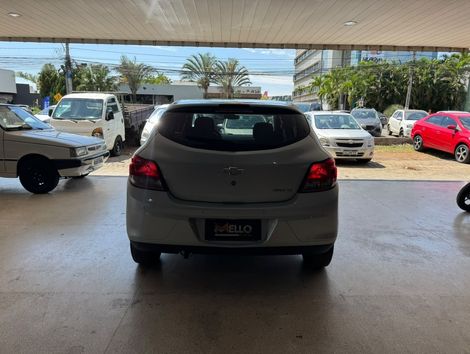 Chevrolet ONIX HATCH LT 1.0 8V FlexPower 5p Mec.