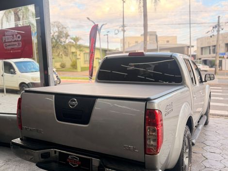 Nissan Frontier SEL CD 4x4 2.5 TB Diesel Aut.