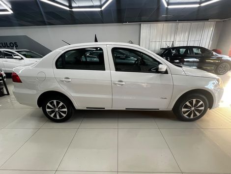 VolksWagen VOYAGE TREND 1.6 Mi Total Flex 8V 4p