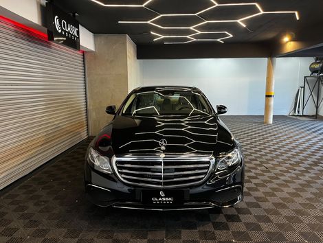 Mercedes E-250 Exclusive 2.0 TB 211cv Aut.