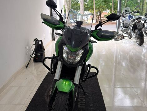BAJAJ DOMINAR 400 