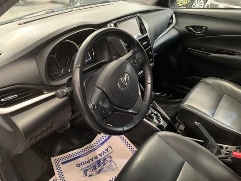 Toyota YARIS XLS Sedan 1.5 Flex 16V 4p Aut.