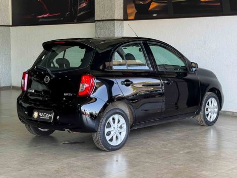 Nissan MARCH SV 1.6 16V FlexStart 5p Mec.