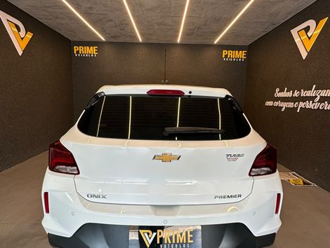 Chevrolet ONIX HATCH PREM. 1.0 12V TB Flex 5p Aut.