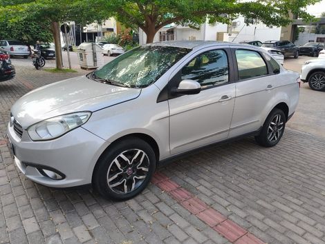 Fiat Grand Siena ESSENCE Dual. 1.6 Flex 16V