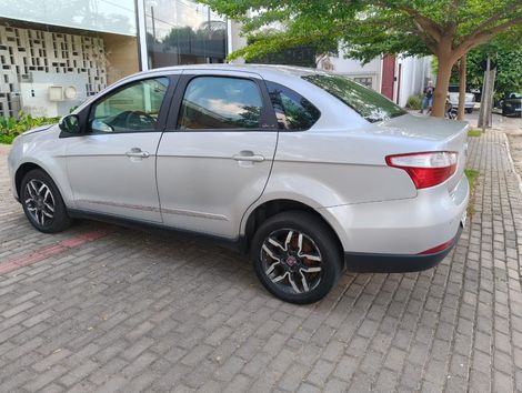 Fiat Grand Siena ESSENCE Dual. 1.6 Flex 16V