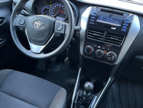 Toyota YARIS XL Live 1.3 Flex 16V 5p Mec.