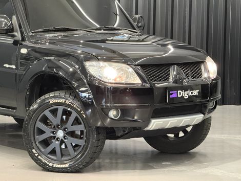 Mitsubishi Pajero TR4 2.0/ 2.0 Flex 16V 4x4 Aut.