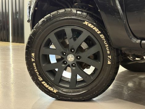 Mitsubishi Pajero TR4 2.0/ 2.0 Flex 16V 4x4 Aut.