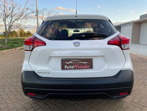 Nissan KICKS S 1.6 16V FlexStar 5p Mec.
