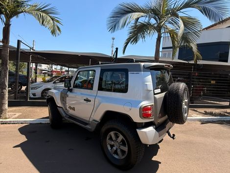 Troller T-4 TX4 Connect 4x4 3.2 Cap.Ríg.Die.Mec.