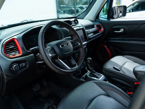 Jeep Renegade Trailhawk T270 1.3 TB Flex Aut.