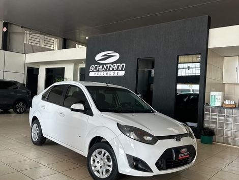 Ford Fiesta Sedan SE 1.6 8V Flex 4p