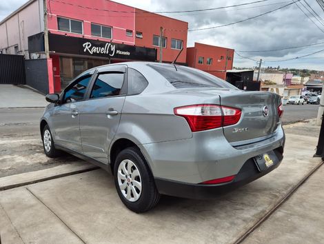 Fiat Grand Siena ATTRAC. 1.4 EVO F.Flex 8V