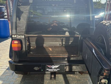 Troller T-4 4x4 2.8 TB Int. Cap. Rígida Diesel