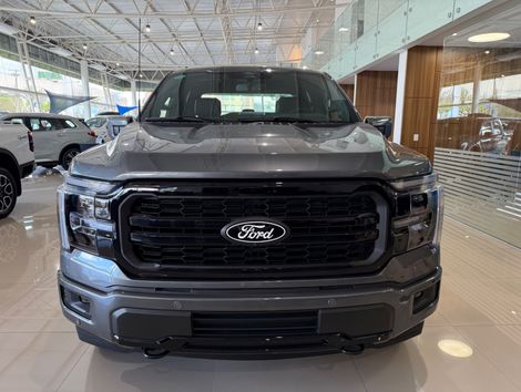 Ford F-150 Lariat Black 4x4 5.0 V8