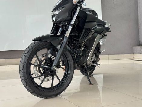 YAMAHA FZ25 250 FAZER PANTERA NEGRA FLEX