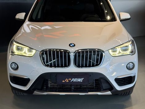 BMW X1 SDRIVE 20i X-Line 2.0 TB Active Flex