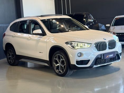 BMW X1 SDRIVE 20i X-Line 2.0 TB Active Flex