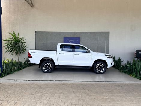 Toyota Hilux CD SRV 4x4 2.8 TDI Diesel Aut.