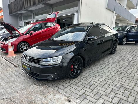 VolksWagen JETTA Comfortline 2.0 T.Flex 8V 4p Tipt.