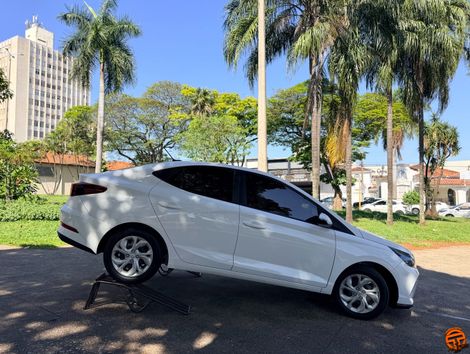 Hyundai HB20S Comfort Plus 1.0 Flex 12V Mec.