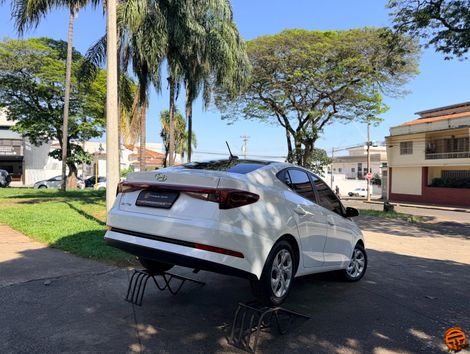 Hyundai HB20S Comfort Plus 1.0 Flex 12V Mec.