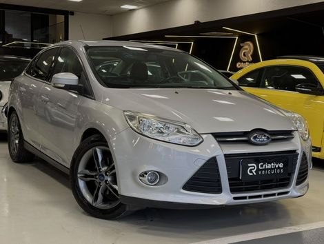 Ford Focus 2.0 16V/SE/SE Plus Flex 5p Aut.