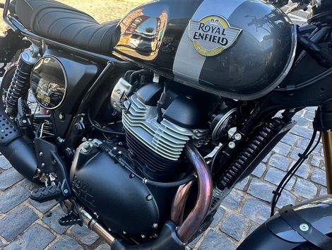 Royal Enfield Interceptor Bear 650 Premium
