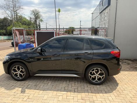 BMW X1 SDRIVE 20i X-Line 2.0 TB Active Flex