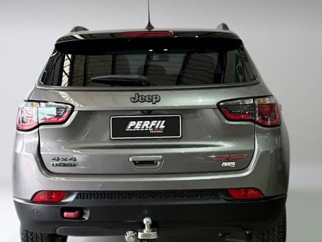 Jeep COMPASS TRAILHAWK 2.0 4x4 Dies. 16V Aut.