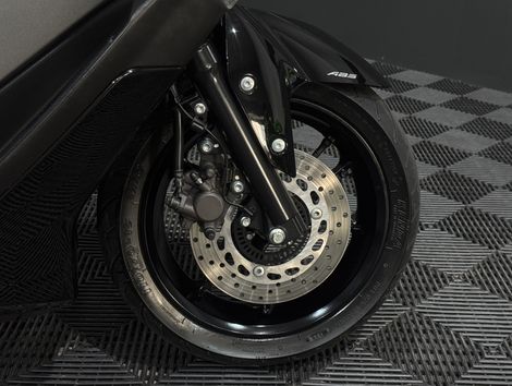 YAMAHA NMAX 160