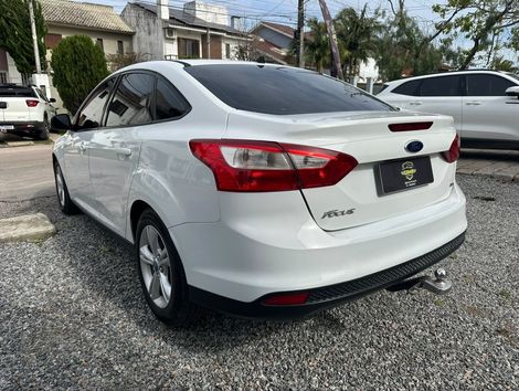 Ford Focus Sedan 2.0 16V/2.0 16V Flex 4p Aut.