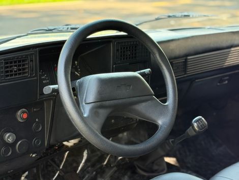 Chevrolet D-20 S / Luxe 3.9/4.0 Diesel