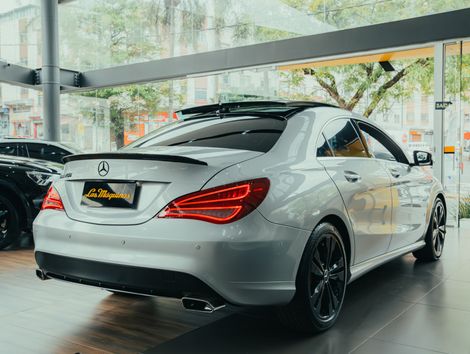Mercedes CLA-200 Vision 1.6 TB 16V Flex Aut.