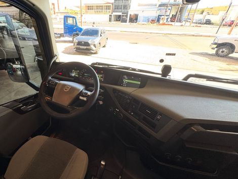 VOLVO FH-540 GLOBETROTTER 6x4 2p (diesel) (E5)
