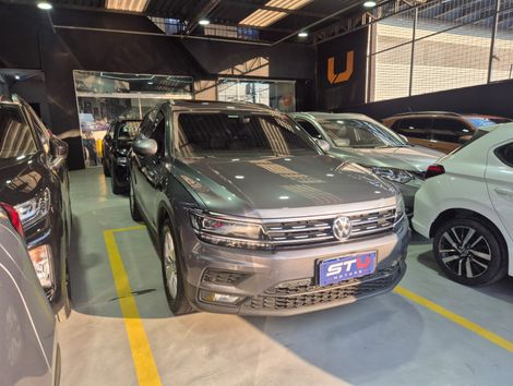 VolksWagen TIGUAN Allspac Comf 250 TSI 1.4 Flex