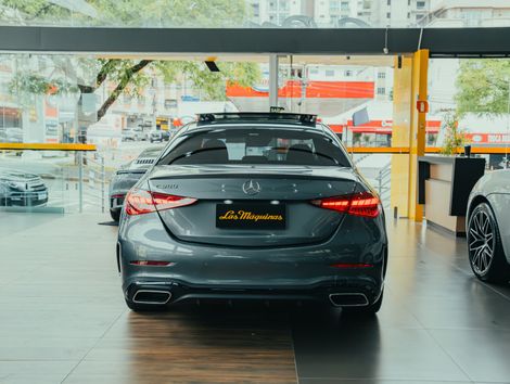 Mercedes C-300 AMG Line 2.0 TB Aut. (Híbrido)