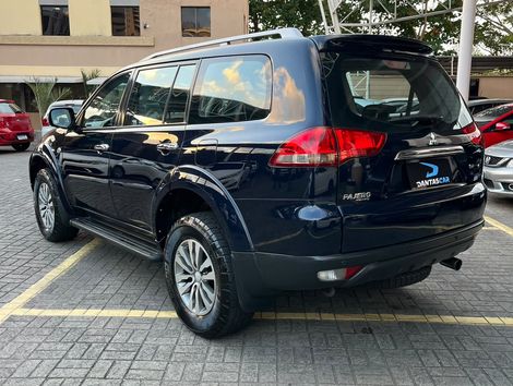Mitsubishi Pajero HPE 3.2 4x4 T.I. Dies. 5p Aut.